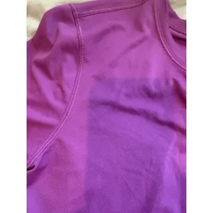 Lululemon High-Neck Running and Training T-Shirt Ripened Rasberry 6 Retail $58+ thumbnail 3