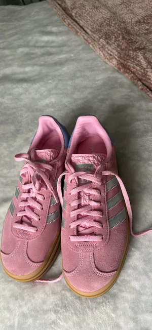 Adidas Women’s Shoes thumbnail 2