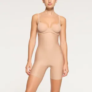 New Skims body HIGH-WAISTED MID THIGH SHORT‎ thumbnail 3