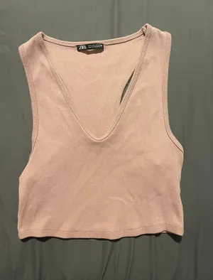 Crop Tank thumbnail 1