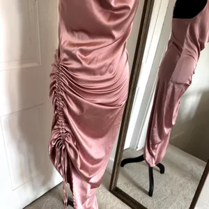 Satin Silky Dusty Rose Midi Dress with Side Ruching Women's Size Medium thumbnail 3
