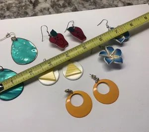 Lot Of 5 Costume Earrings Pierced Dangle Variety thumbnail 8
