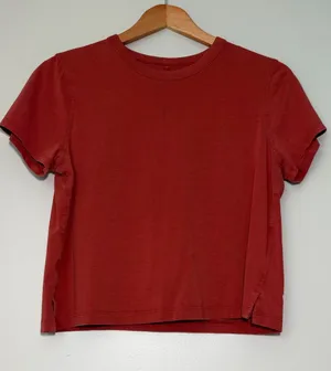 Lululemon Cropped Tee thumbnail 1