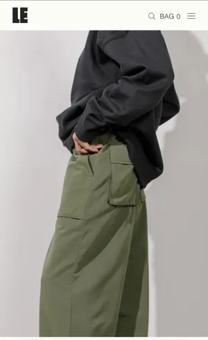 Local European Wide Leg Multi Pocket Pant Size M thumbnail 3