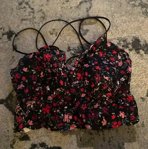 PINK Victoria's Secret Bralette thumbnail 1
