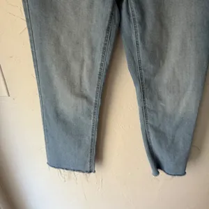 OAT New York Jeans Womens Size 10/30 Light Wash Denim Cropped‎ Raw Hem thumbnail 5