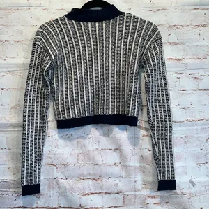 BDG Sweater Womens Small Blue White Long Sleeve Crewneck Crop Top Striped thumbnail 4