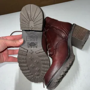 Zodiac Women's Burgundy Lace-Up Combat‎ Boots 7 thumbnail 5