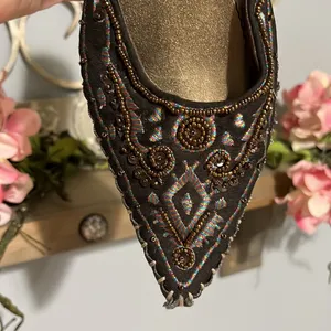 Qupid Pointed Toe Beaded Slip On Brown Shoes Kitten Heel Aztec Western Womens 7 thumbnail 15