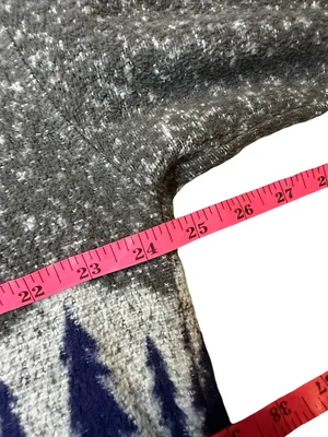 ✨ Vintage Disney Winnie the Pooh Snowy Scene‎ Sweater Large ✨ thumbnail 4