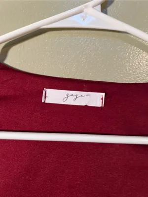 Gaze Women’s Sz XS Square Neck Long Sleeve Blouse Burgundy Cropped Sheen Stretch thumbnail 7