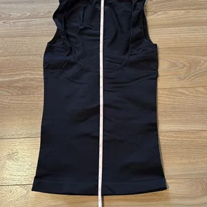 Black Shapewear‎ top Size Medium thumbnail 5