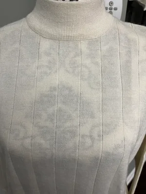 Harvé Benard Sport Size Large Beige Mock Neck Sweater thumbnail 3