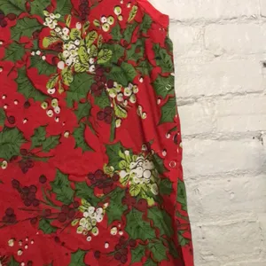 Handmade M Red Christmas Holly Sleeveless Front Pocket Snap Closure Shirt Apron thumbnail 2