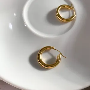 Gold Hoop Round 23mm Earrings thumbnail 4