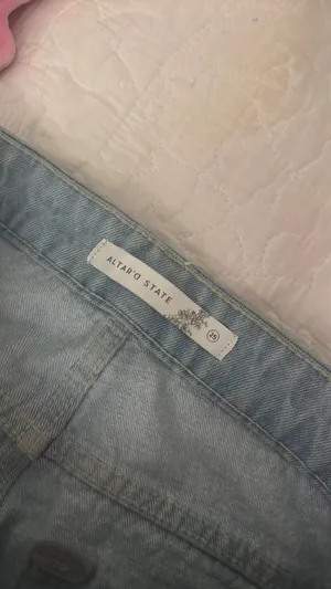 Altar'd State Light Wash Jeans 25 thumbnail 3