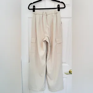 Hollister Co. Ultra High Rise Wide Leg Cargo Trouser – Ivory/Cream – XS thumbnail 7