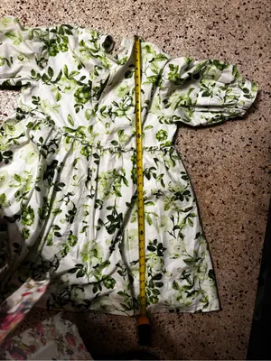 Maeve by Anthropologie V-Neck Tunic Dress in a white and green floral large thumbnail 10