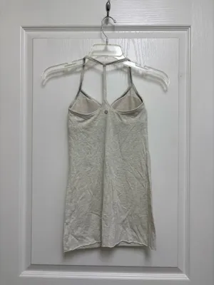 Lululemon top  thumbnail 2