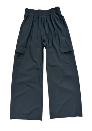 Old Navy Go-Dry SleekTech Cargo Pants Pull On Wide Leg Smocked Waist Quick Dry M thumbnail 1