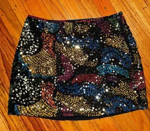 Forever 21 Sequin skirt thumbnail 1