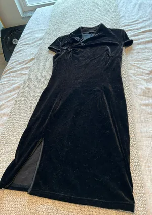 Black Velvet Dress thumbnail 5