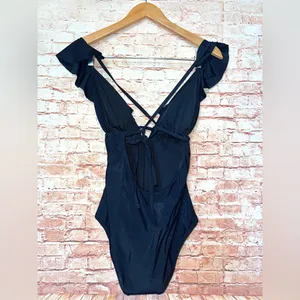 Cupshe Black Ruffled One Piece Swimsuit thumbnail 3