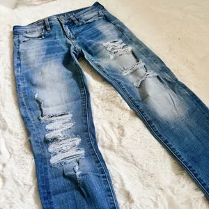 American Eagle Ripped Super Stretch Skinny Ripped Jeans 2 - Light Wash thumbnail 1