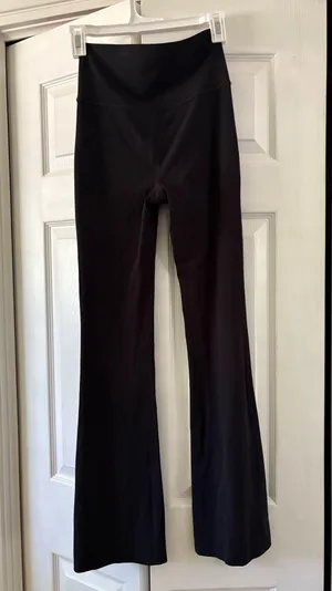 All in Motion Flare Leggings thumbnail 2