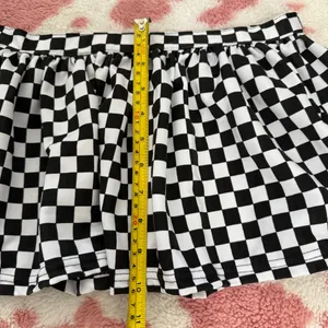🔥🏁 BRAND NEW Race Day Baddie 5-Piece Set – Checkered & Neon Yellow Medium 🏁🔥 thumbnail 13
