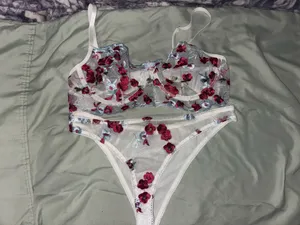 Lingerie Set Boutique thumbnail 2