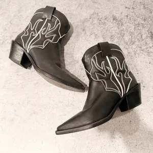 Reformation Otto Mini Western Boots Black White Size 7.5 * thumbnail 2