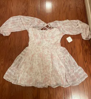 Dress thumbnail 1