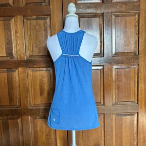 Lululemon Run Silver Bullet Tank Top Size 6 Blue Porcelaine Reflective Racerback thumbnail 3