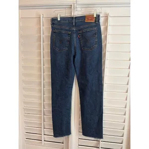 Levi's Wedgie‎ Straight Jeans Size 27 thumbnail 2