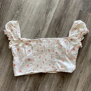 Cotton On linen blend isla prairie milkmaid crop top floral ivory ecru medium thumbnail 7