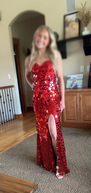 red prom dress Size 2 thumbnail 3
