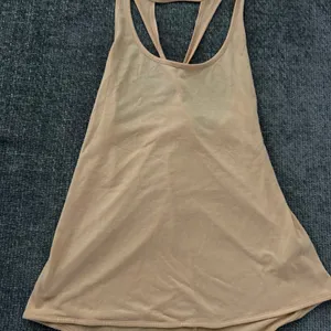 Zyia peach tank-M thumbnail 1