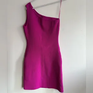Sincerely Jules Vibrant Pink One-Shoulder Bodycon Dress Size L thumbnail 3