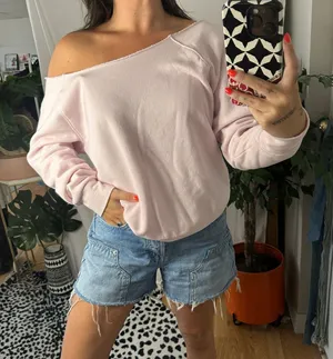 Abercrombie Off The Shoulder Sweatshirt with Raw Edge Boat Neck Light Pink Size Medium thumbnail 1