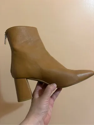 Intentionally Blank Tan Leather Square thumbnail 6