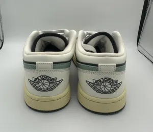Jordan Air 1 low Wmns “Jade Smoke” size 6.5 women’s thumbnail 4