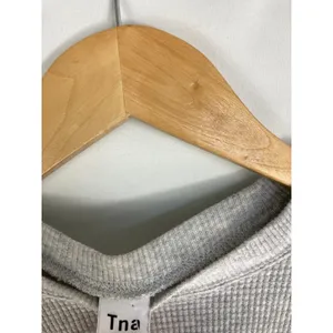 Aritzia TNA Grey Waffle Knit Long Sleeve Top size XS thumbnail 3