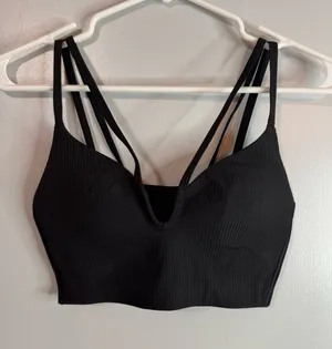 Lululemon Athletica Black Ribbed Strappy Sports Bra Size 2 thumbnail 1