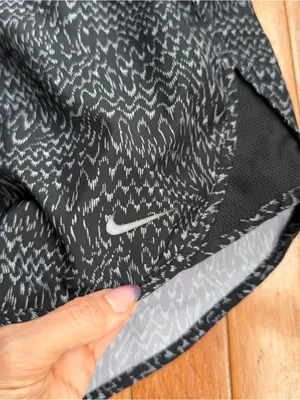 Nike 10K Dri-FIT Running Shorts Black Grey Static Print Mesh Trim Women's Large thumbnail 2