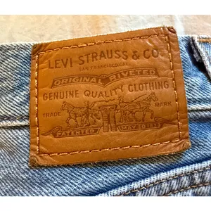 Levis Jeans Wedgie Straight Womens Size 27 Blue High Rise Distressed Button Fly thumbnail 11