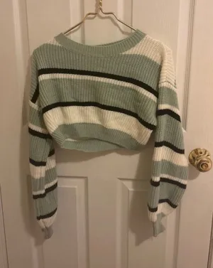 Green striped cropped sweater thumbnail 1