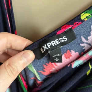 Express Floral Surplice Jumpsuit Large Navy Pink Womens Stretch Knit thumbnail 4