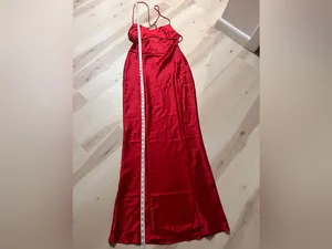 Babyboo NWT Medium Vibrant Red Satin Maxi Dress Elegant Baddie Formal Party thumbnail 9