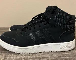 Women’s high top Adidas Black 9.5 thumbnail 1